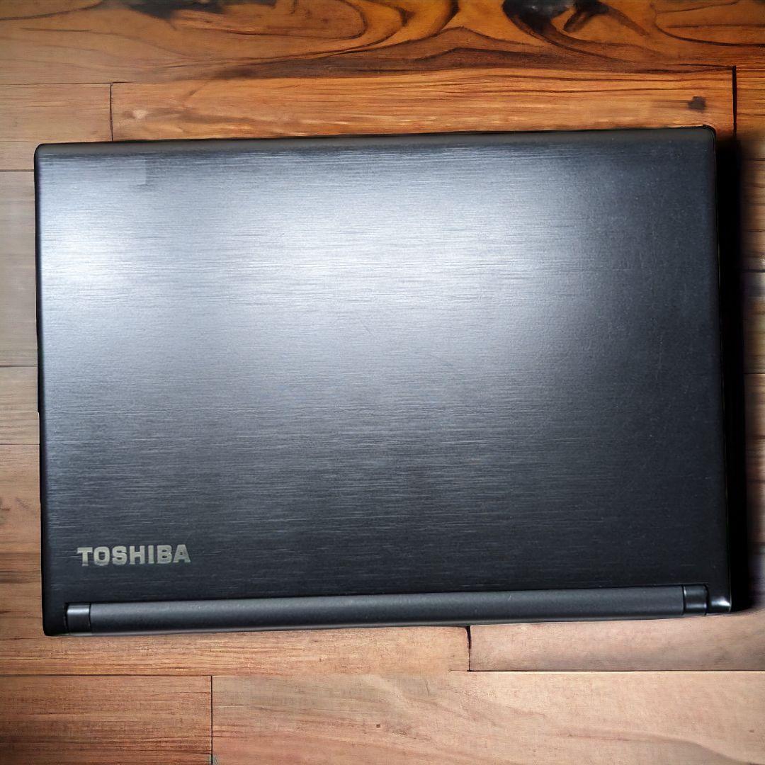 Windowsノート本体 TOSHIBA Dynabook R73/J Core i3 7100U