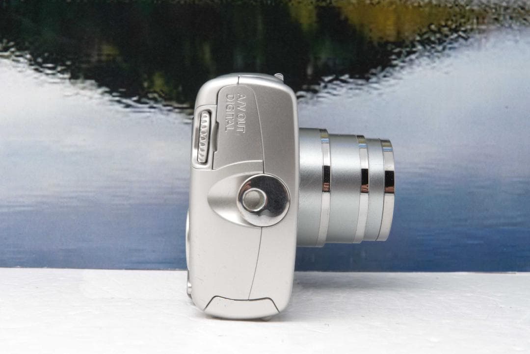 キャノン Canon IXY DIGITAL 800 IS オールドコンデジ