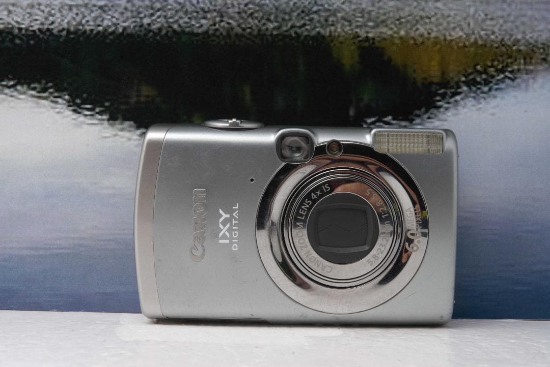キャノン Canon IXY DIGITAL 800 IS オールドコンデジ