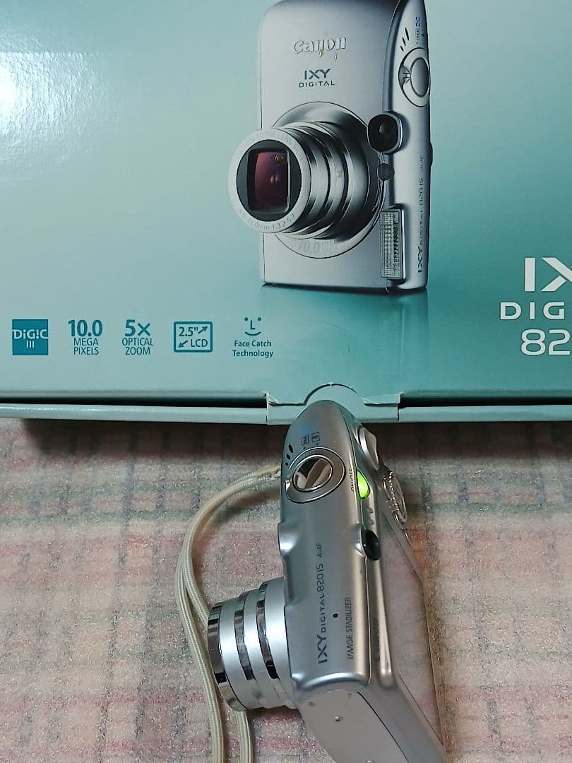 Canon IXY DIGITAL 820 IS 他付属品 純正バッテリー付