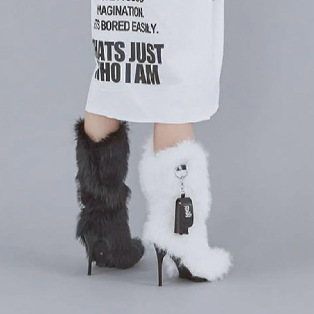 新品yello ファーブーツL