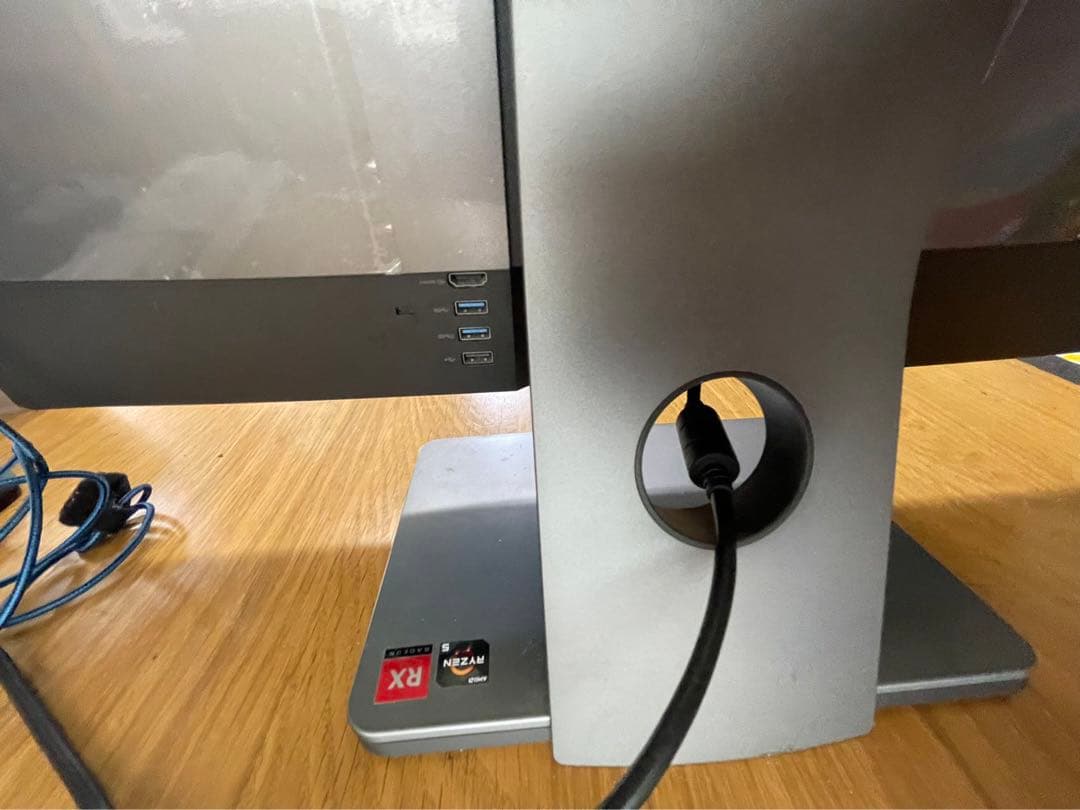 Dell デスクトップPC AMD Ryzen 5 1400 8GB RAM