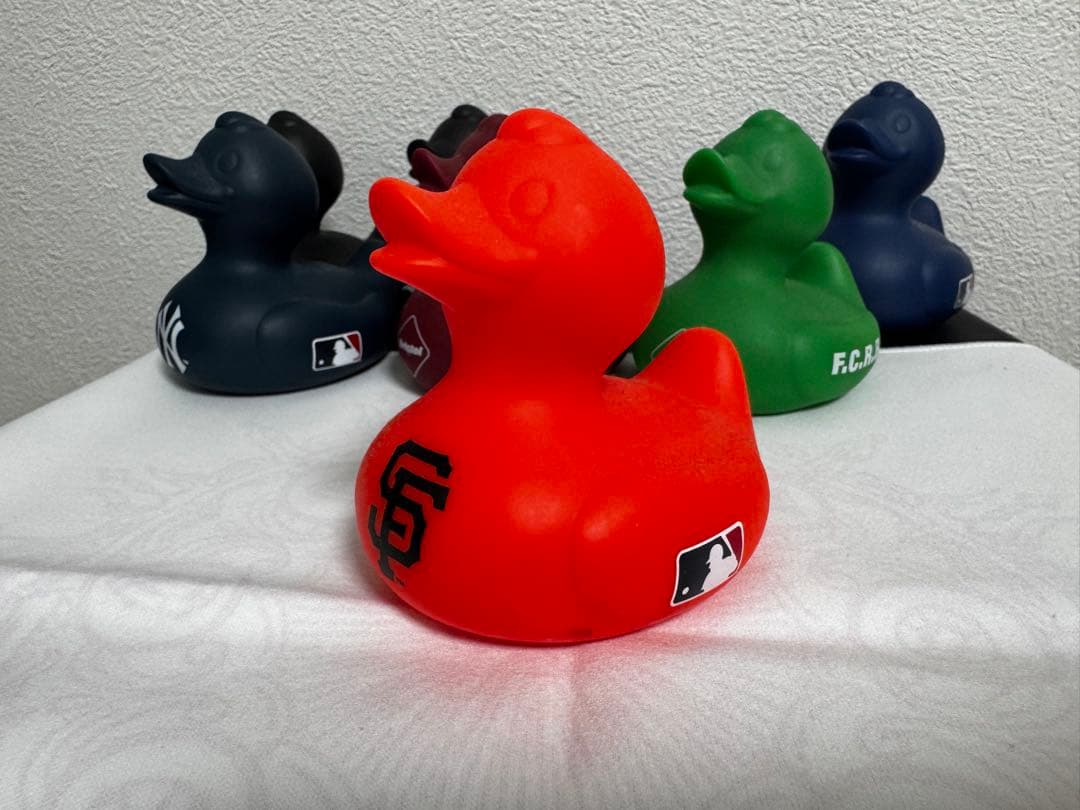 F.C.Real Bristol FCRB ラバーダック 7個セット MLB