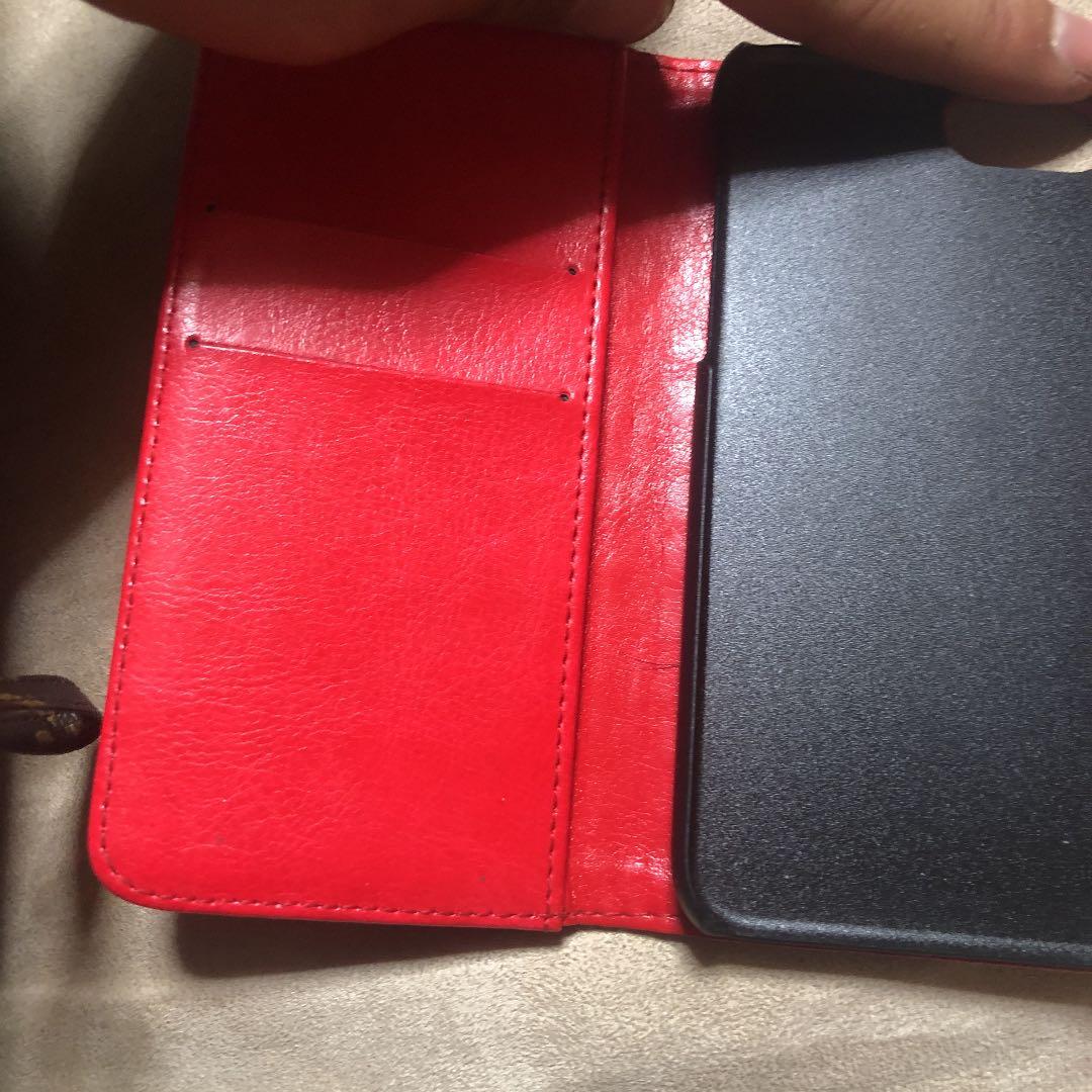 手帳型ケースルブタン