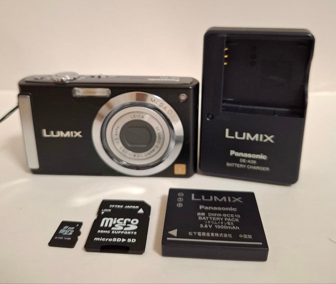[美品]パナソニック LUMIX DMC-FS3デジタルカメラ