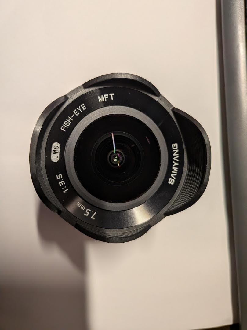Samyang 7.5mm f3.5 fish-eyeマイクロフォーサーズ
