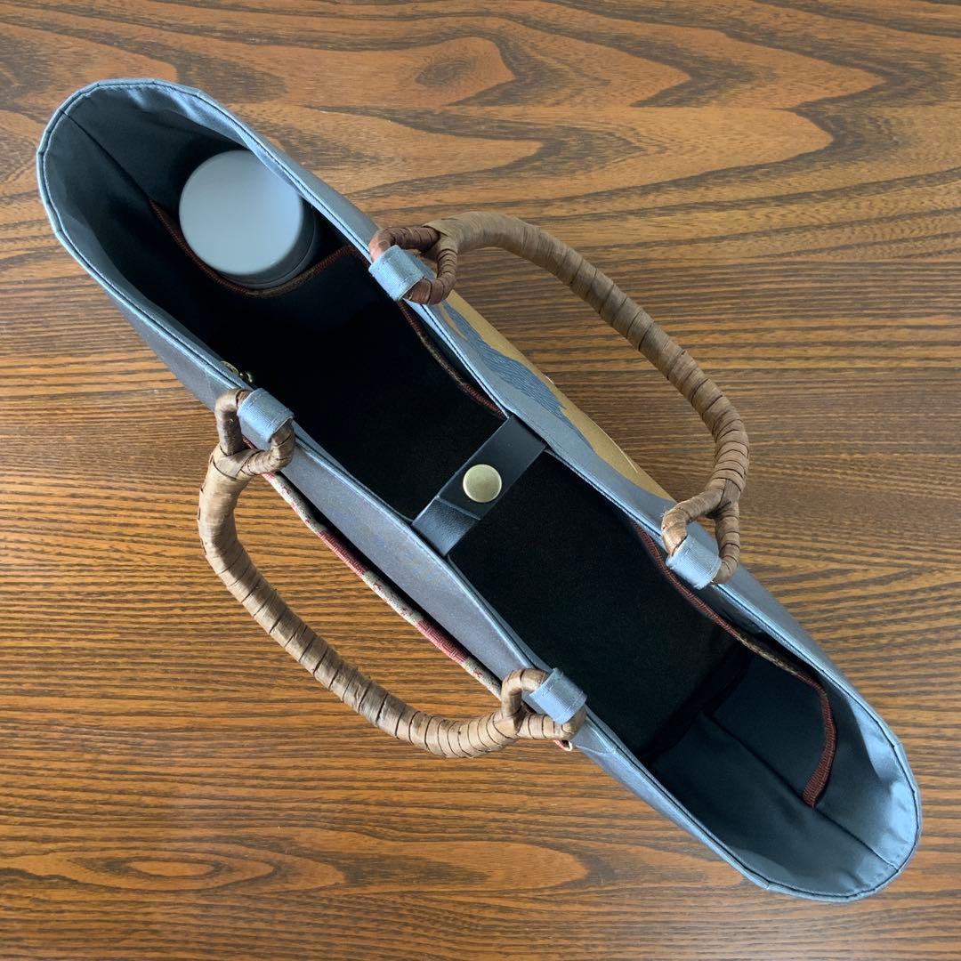 金色の満月に刺繍のお花　帯　リメイク　胡桃皮ハンドルバッグ