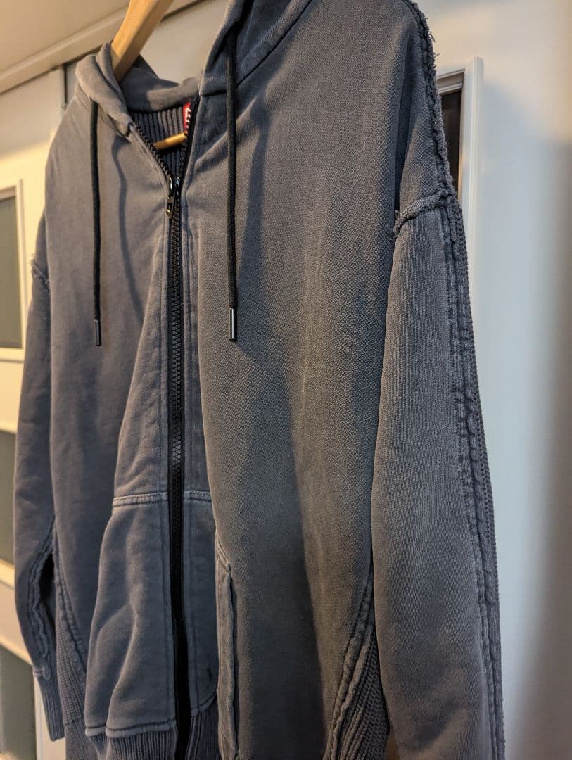 DIESEL グレン期24年モデル 未使用美品 スウェットパーカー