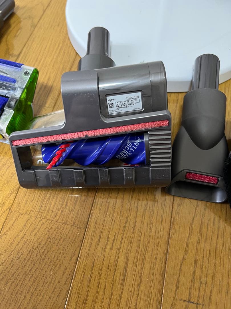 中古ダイソン SVV33FFPL 掃除機