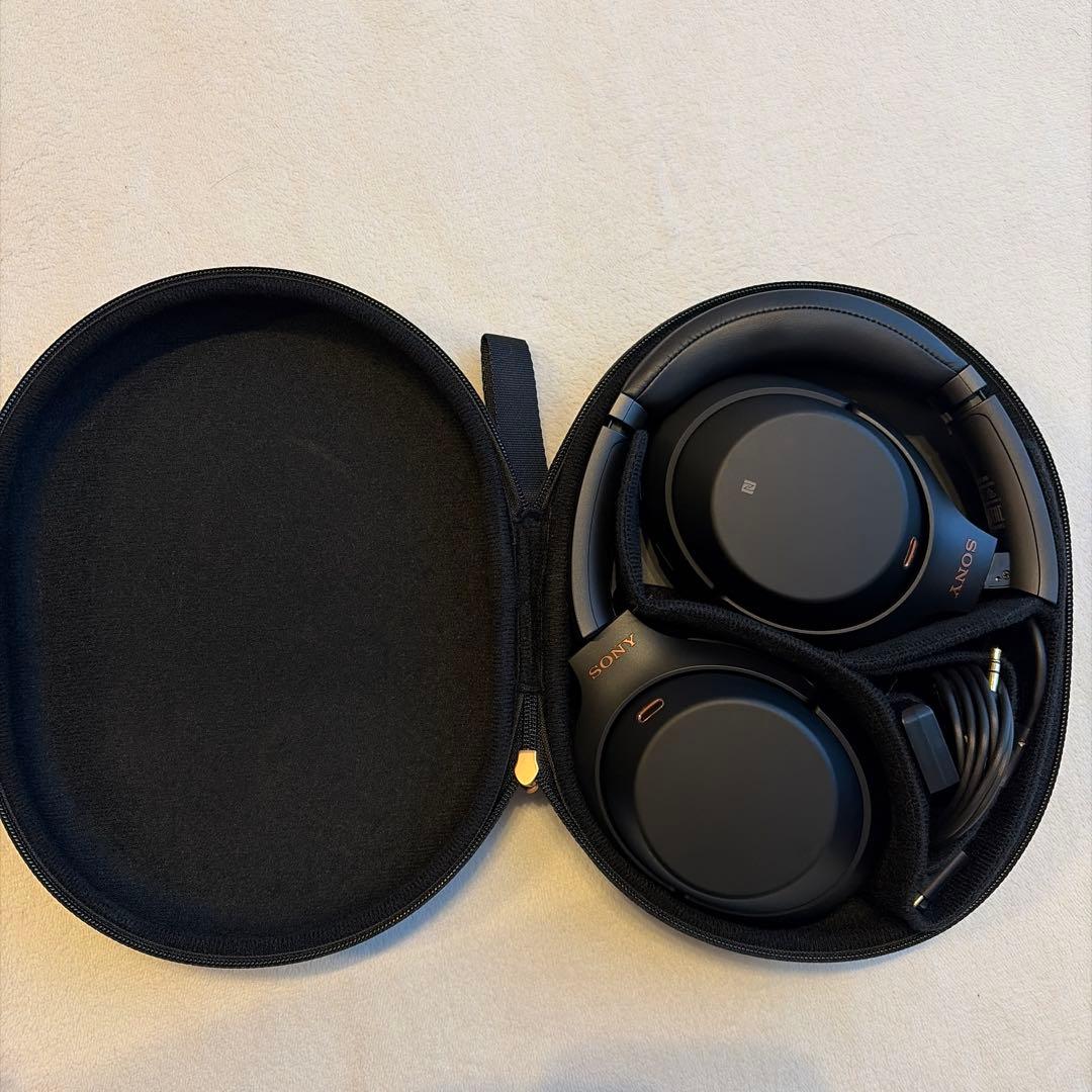 SONY ワイヤレスヘッドホン ブラック　WH-1000XM3