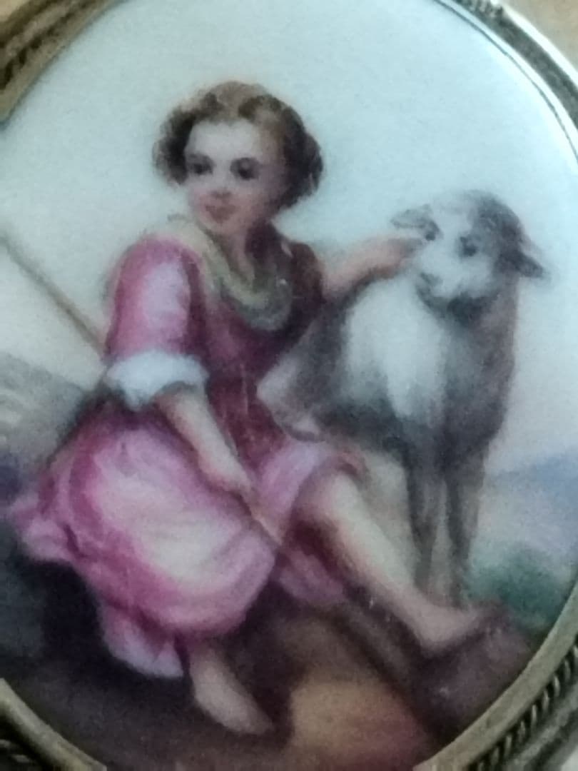 英国　アンティーク　ヴィクトリア王朝時代のブローチ　ムリーリョ