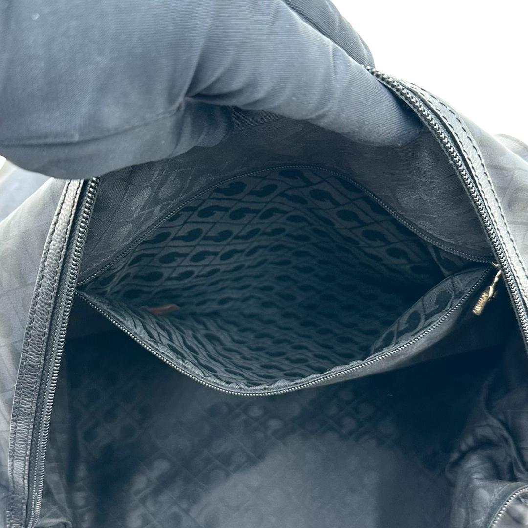 ゲラルディーニ ソフティ ボストンバッグ 旅行用バッグ ブラック ゴールド金具