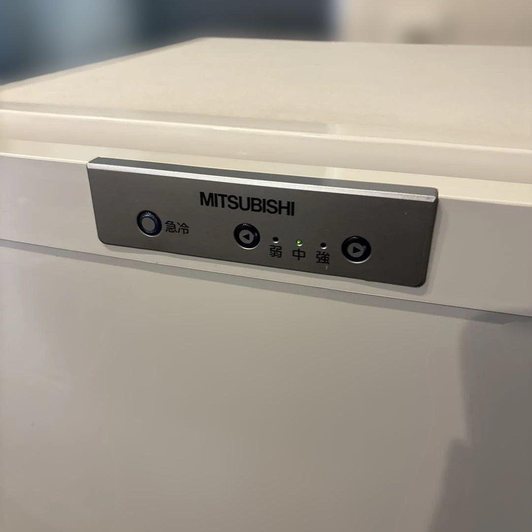 【9/9まで限定出品】三菱電機【冷凍庫】 MF-U12T-W