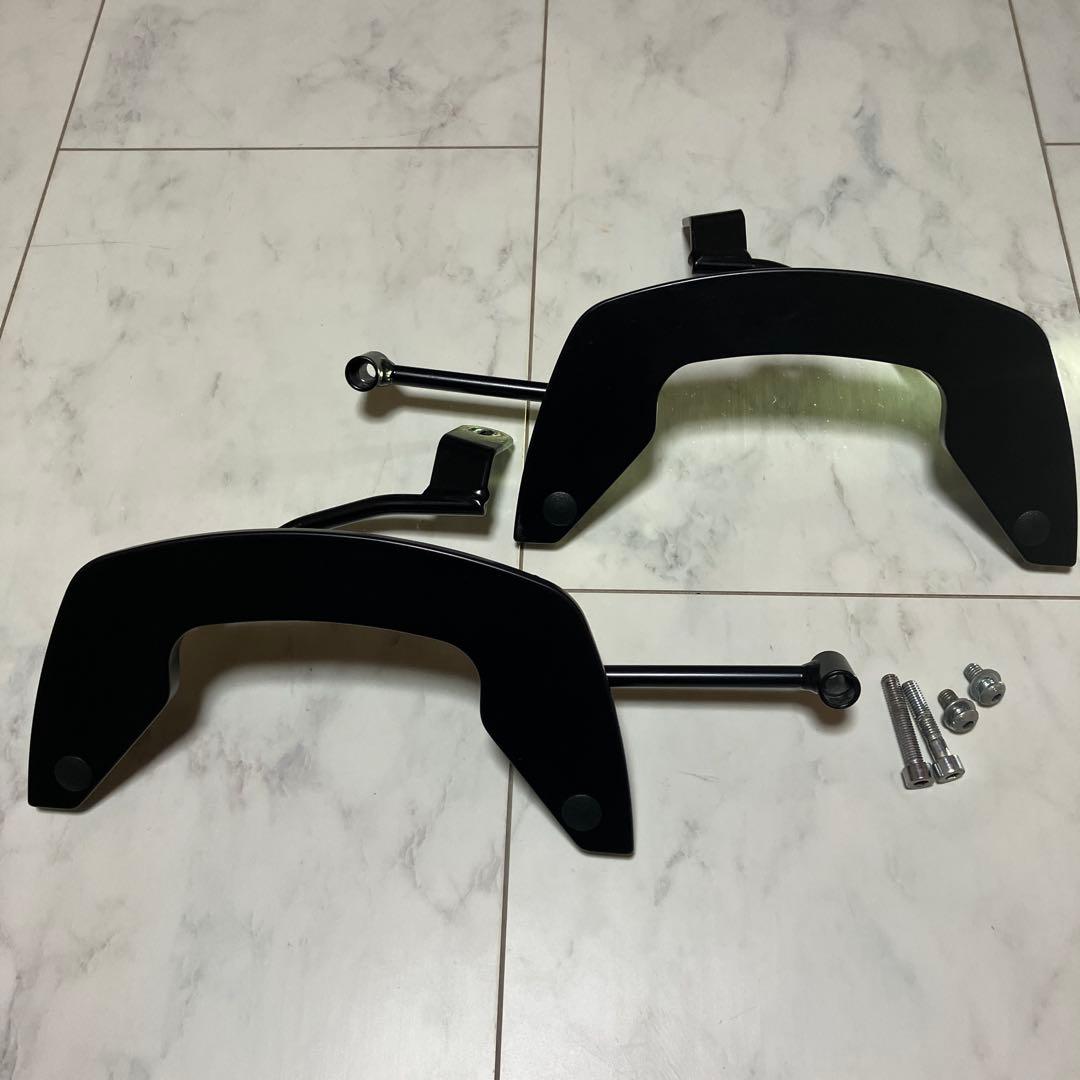 トライアンフ Speed Twin 用 C-Bowシステムキャリア