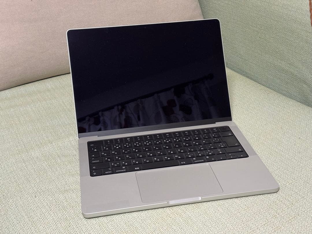 美品 MacBook Pro 14インチ M3 Pro 36GB