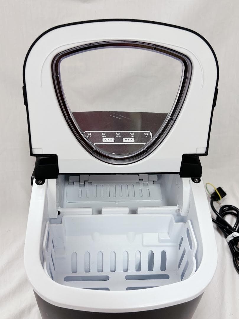 MTK　LIVZA ICE-C01 コンパクト高速製氷機