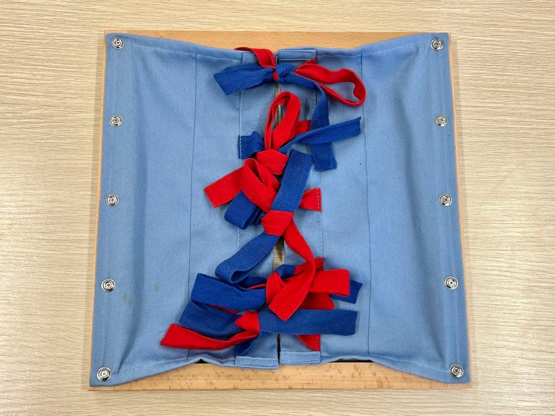 モンテッソーリ　着衣枠　12個セット