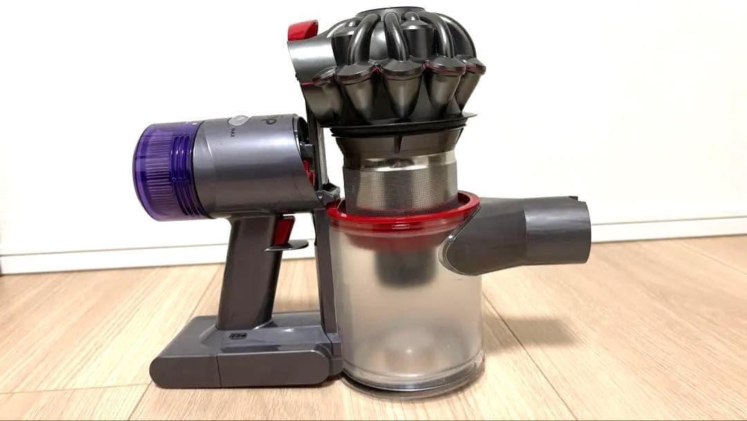 Dyson V8 Slim Fluffy+ ヘッド社外品に交換済 収納スタンド付