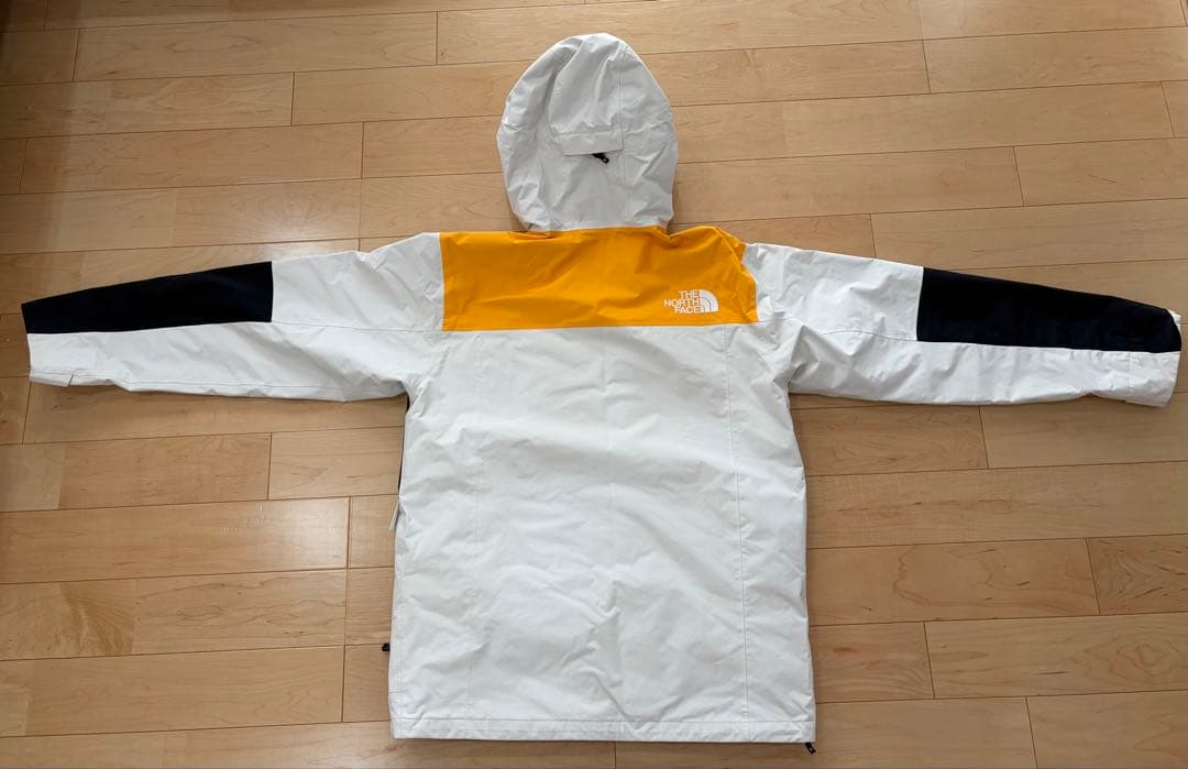 ノースフェイス　スキーウェア　上下セット　Mサイズ