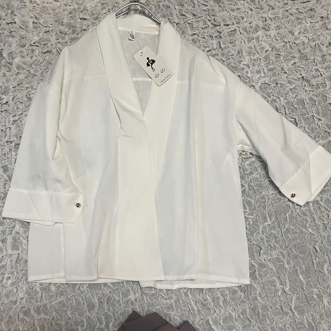 美品 大きいサイズ【エスプリミュール】パンツスーツ ストレッチ 軽量 通気性