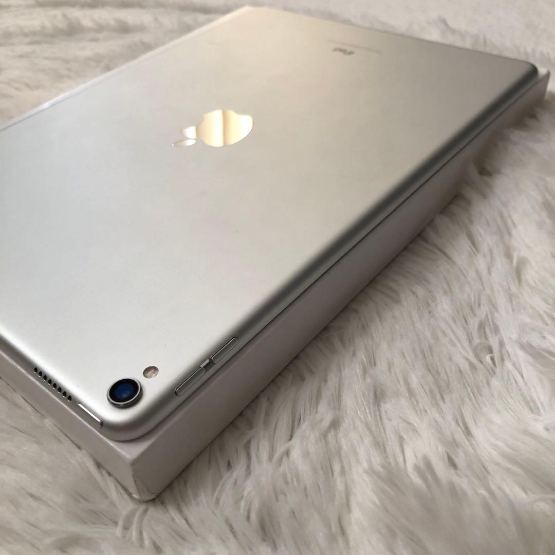 【完動品】iPad Pro 10.5 256GB Wi-Fi【すぐ発送】