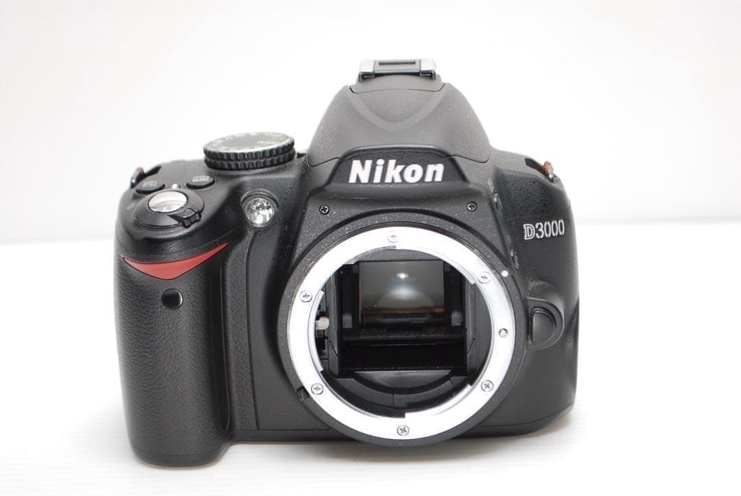 ❤️Nikon D3000❤️シングルレンズセット美品 軽量&コンパクト 美品