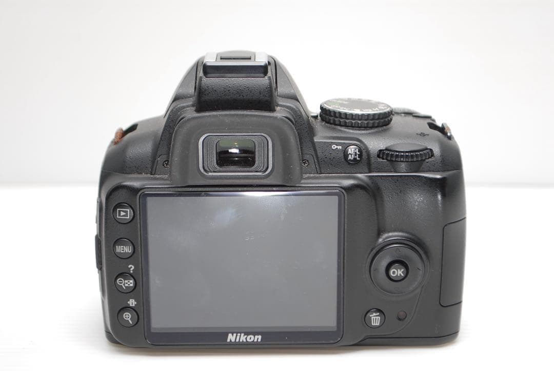 ❤️Nikon D3000❤️シングルレンズセット美品 軽量&コンパクト 美品
