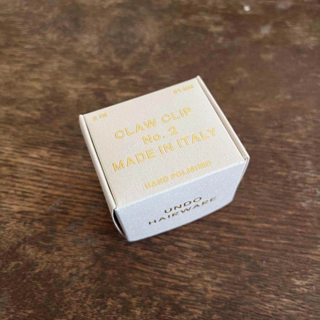 UNDO ヘアクリップNo.2 Blue Marble