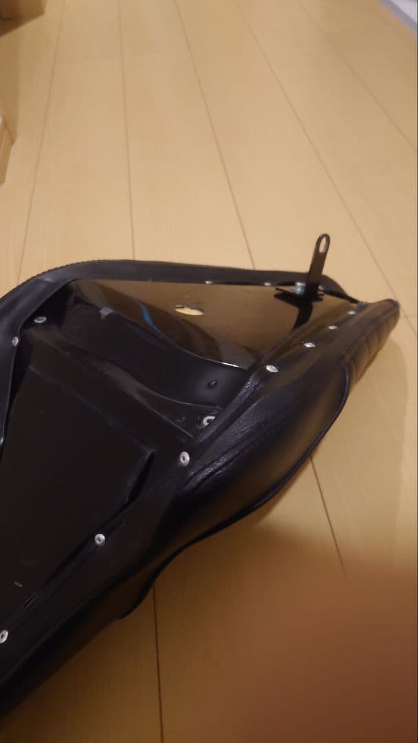 ヤマハ　bolt 社外シート