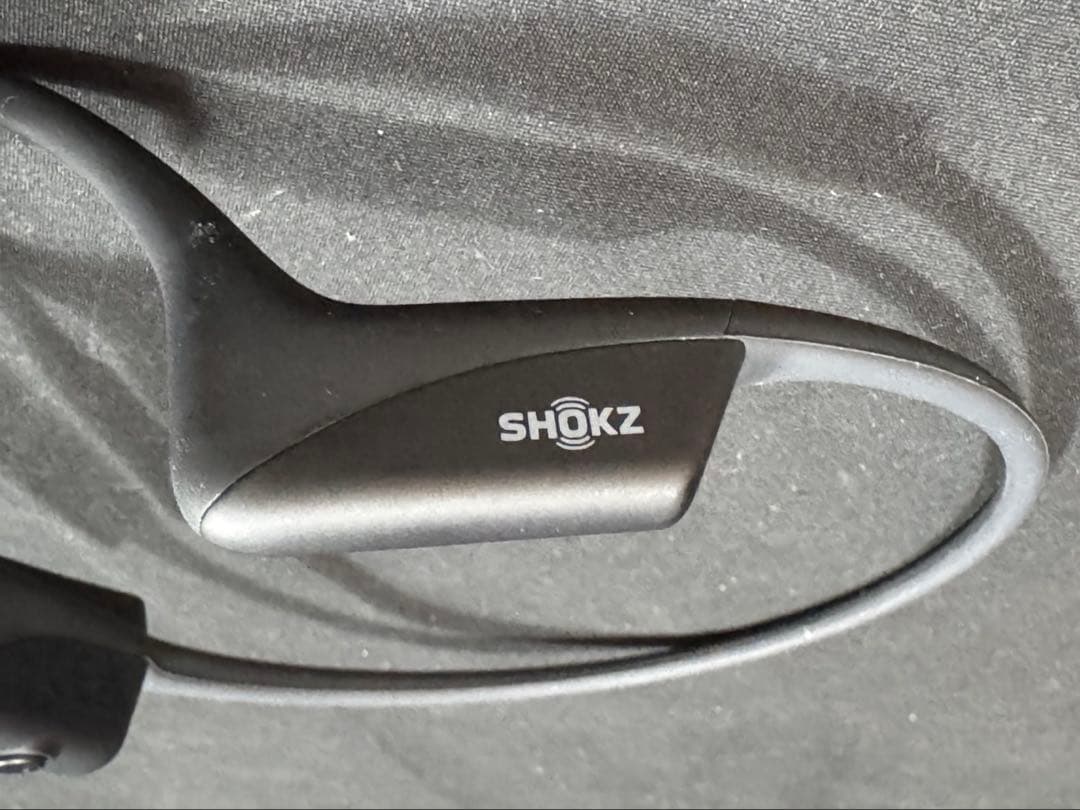 SHOKZ OPENcomm2骨伝導イヤホン