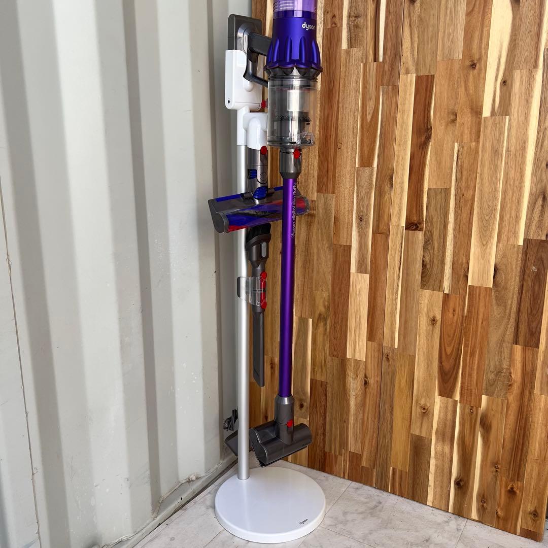 C94激安早い者勝ち✨　ダイソン SV18 コードレスクリーナー　新生活応援✨