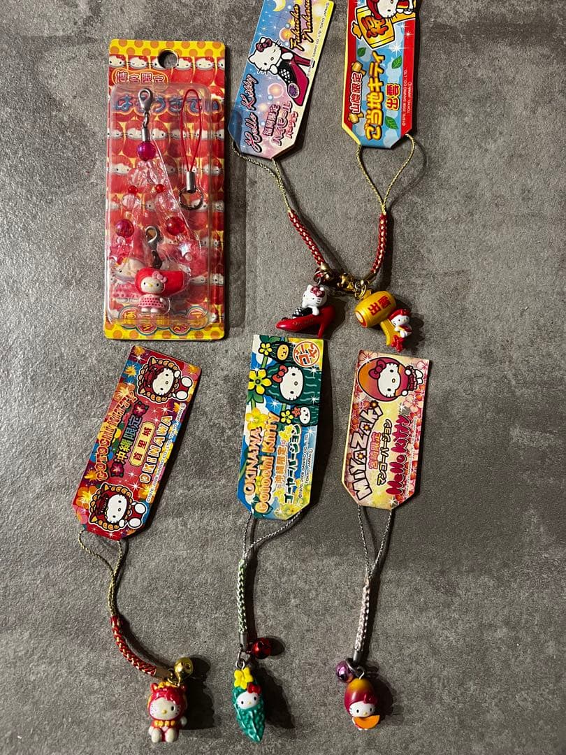 ご当地キティ ストラップ 45点 まとめ売り　平成レトロ／2000年代／海外限定
