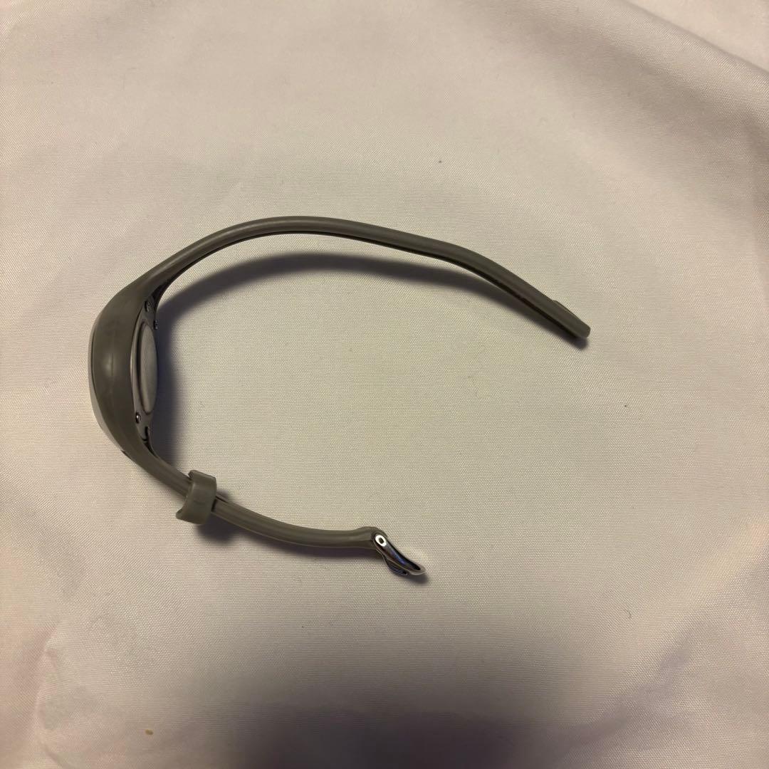 Nike シルバー赤 アナログ時計 Y2K テック系 男女兼用 流行り