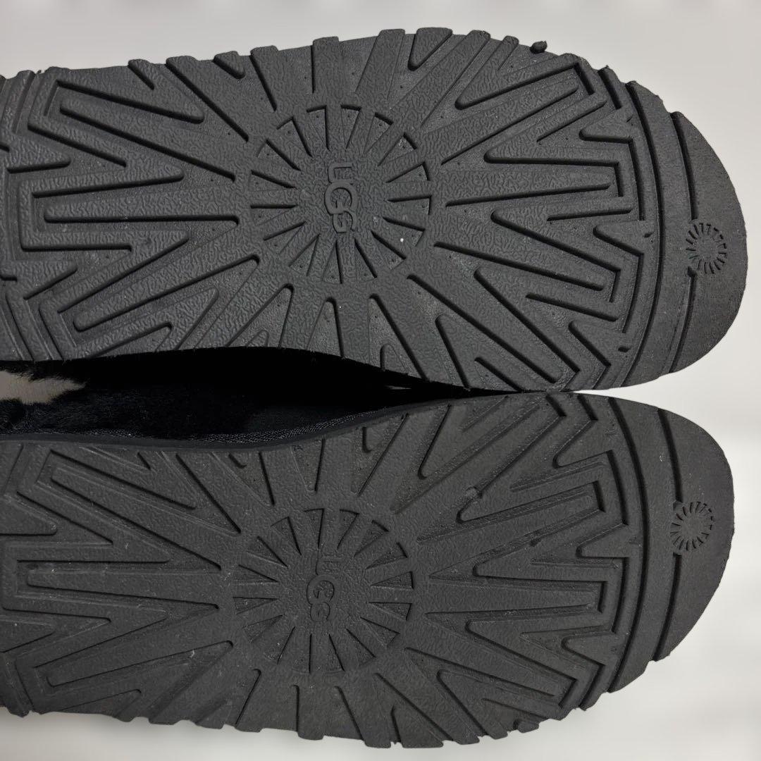 綺麗♡UGG 黒 スエード ファー付き クロッグ サンダル　サボ　アグ　24