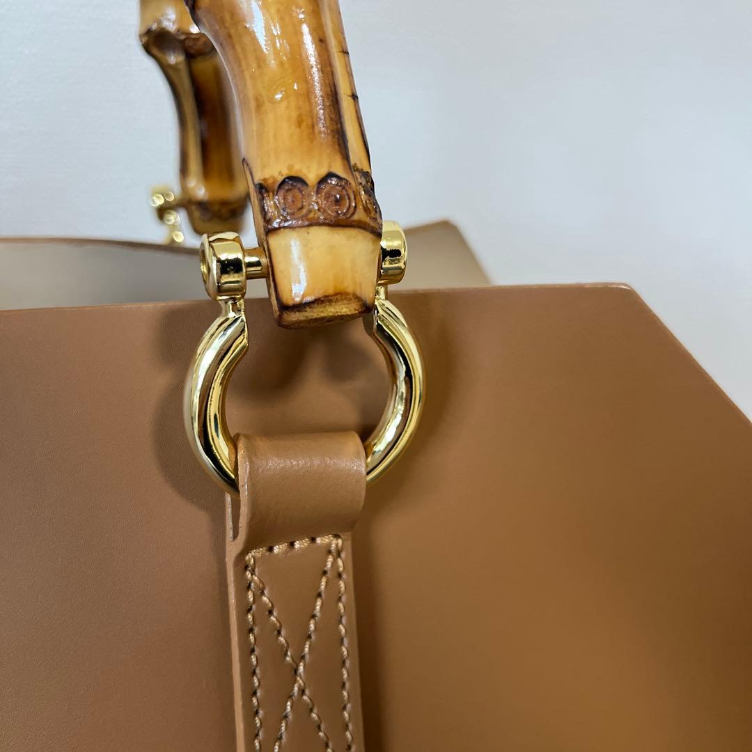 BEVINI バンブーハンドル ハンドバッグ ★スカーフはご希望の方へ