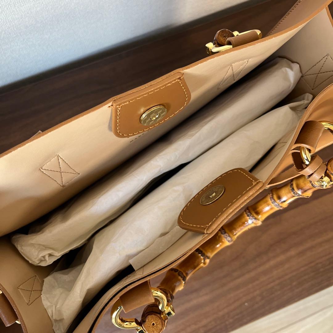 BEVINI バンブーハンドル ハンドバッグ ★スカーフはご希望の方へ