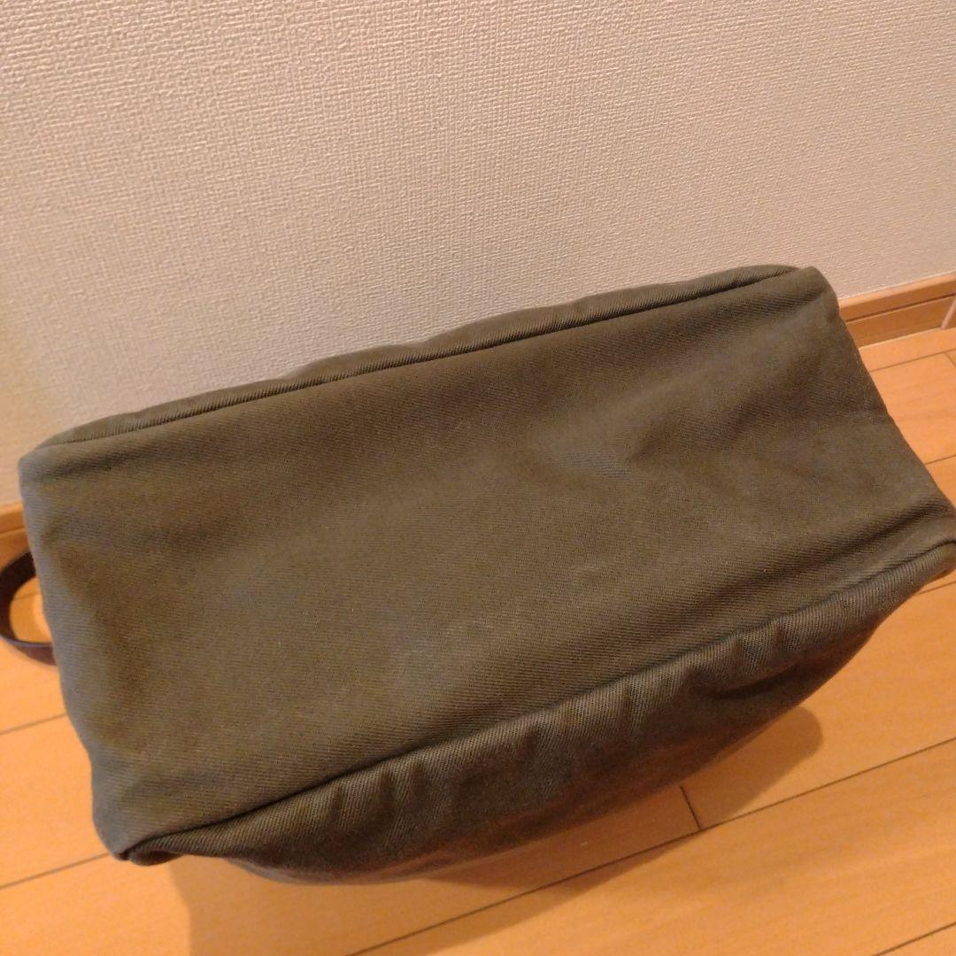 FILSON ジッパー付き トートバッグ