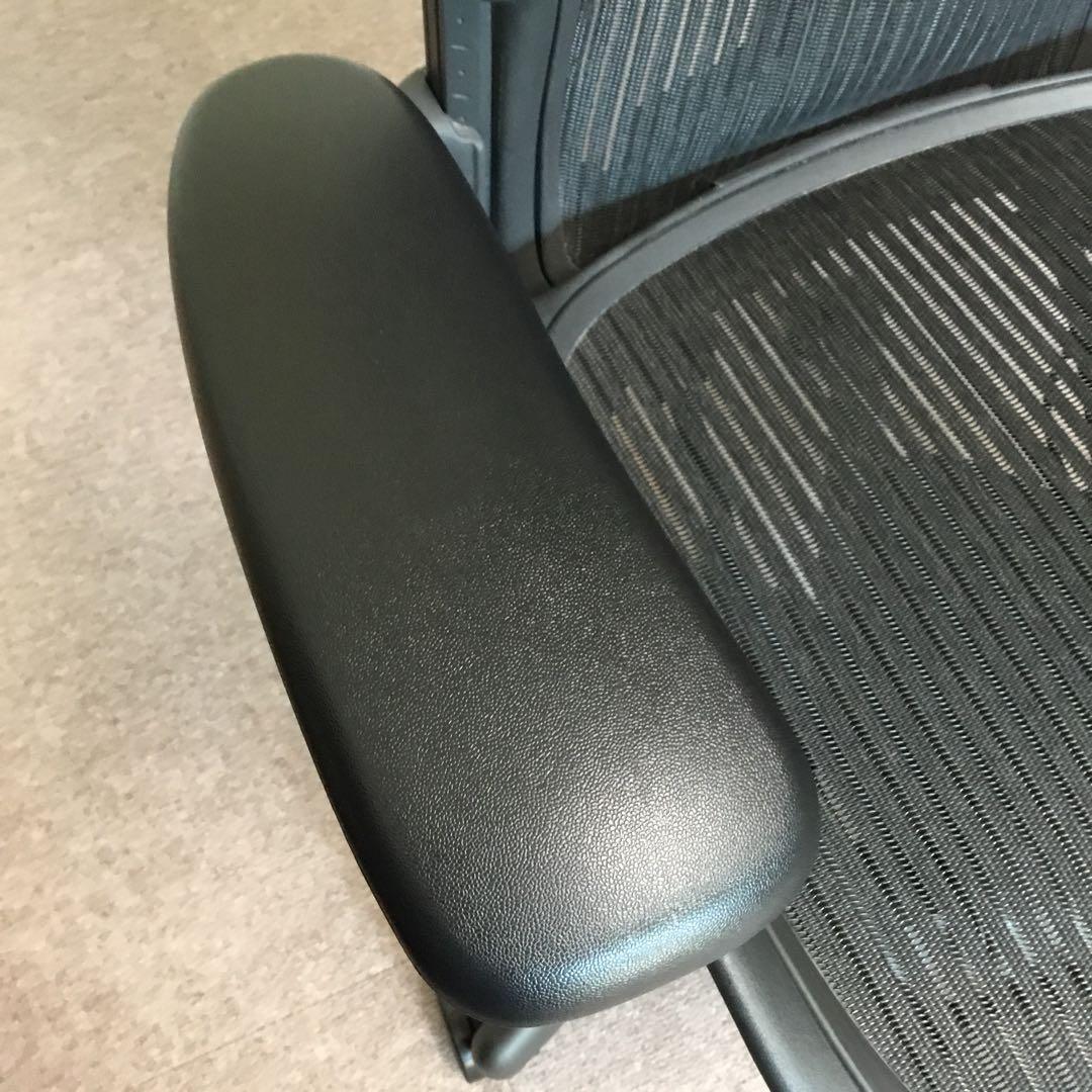 【引き取り限定】ハーマンミラー アーロンチェア ヘッドレスト付き