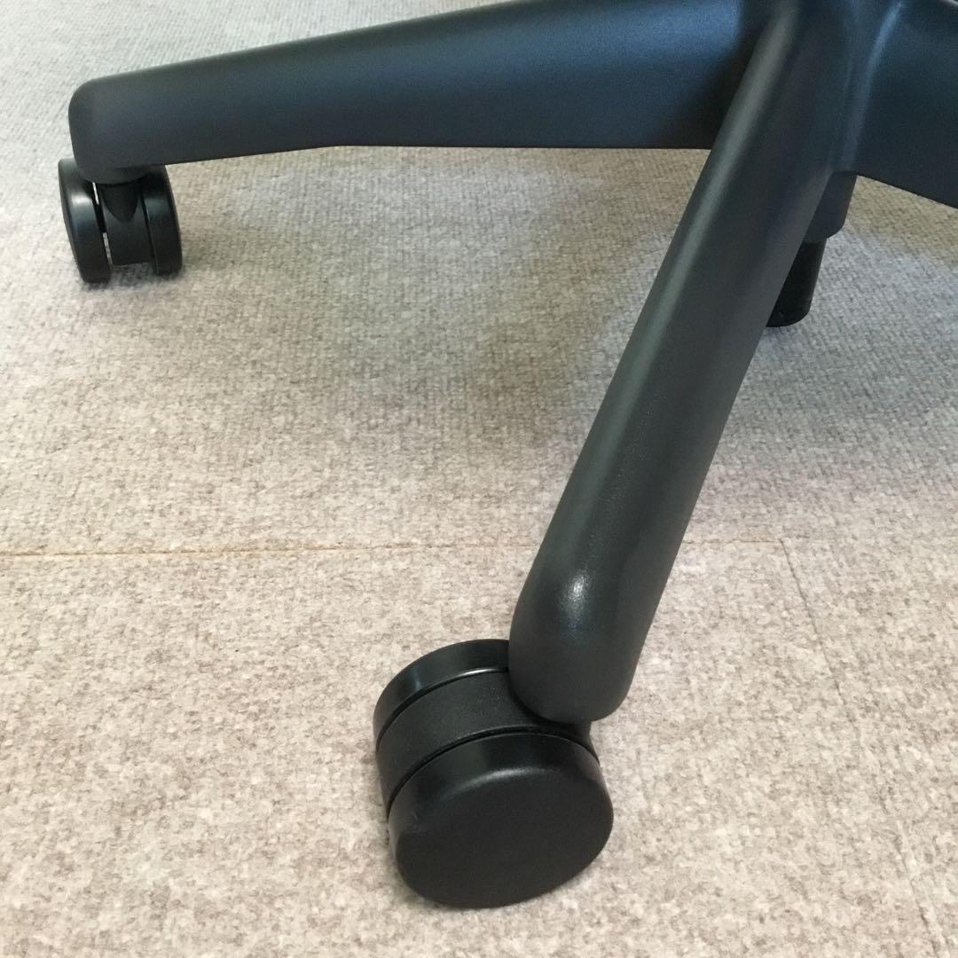 【引き取り限定】ハーマンミラー アーロンチェア ヘッドレスト付き