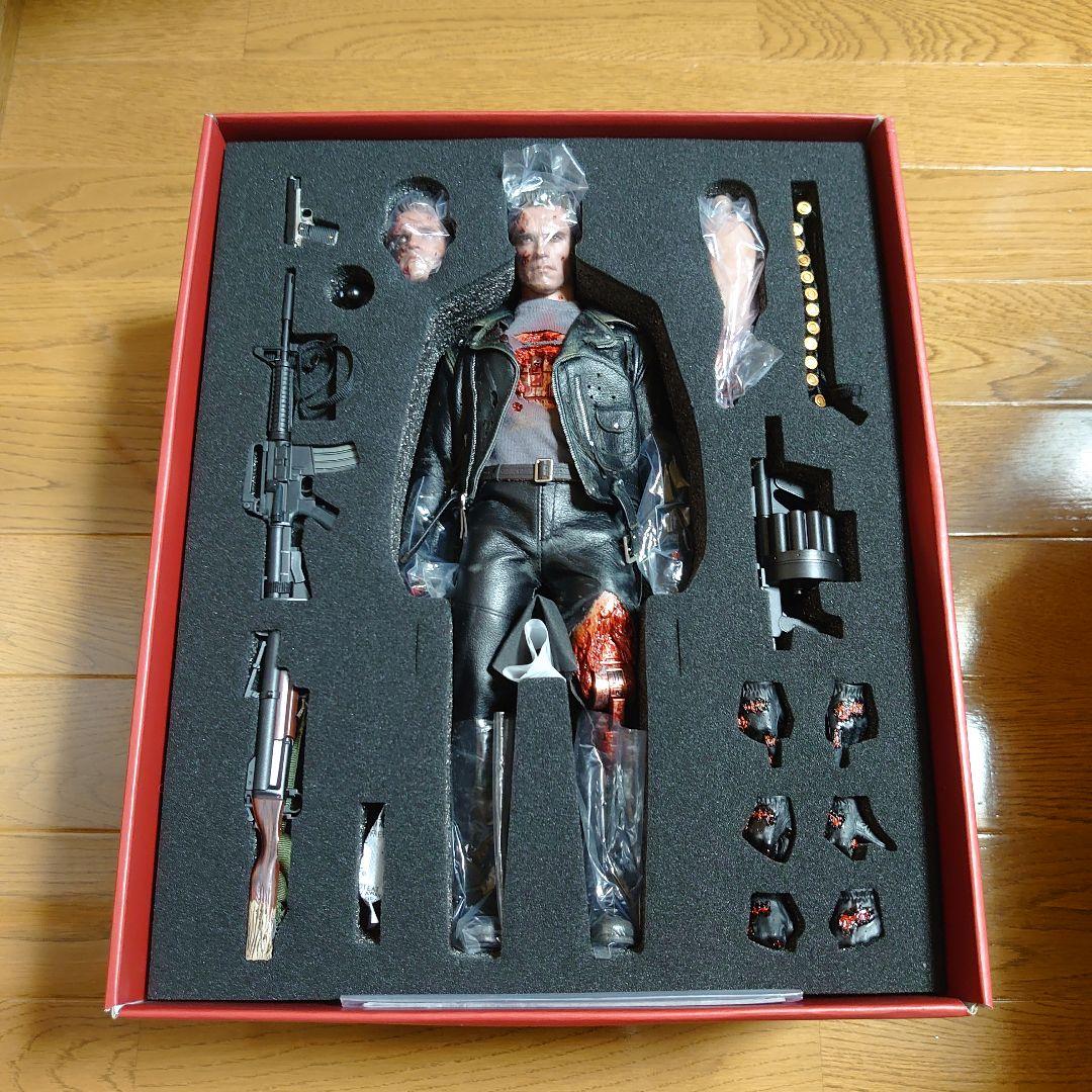 こぶたマンボ商品 ホットトイズ ターミネーターDBver 2.0 1/6