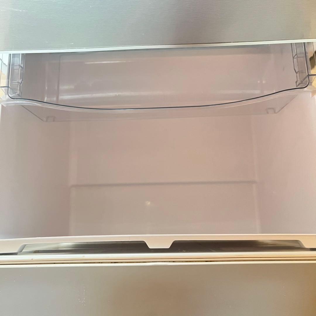 配送設置無料　大容量冷蔵庫 AQUA シルバー