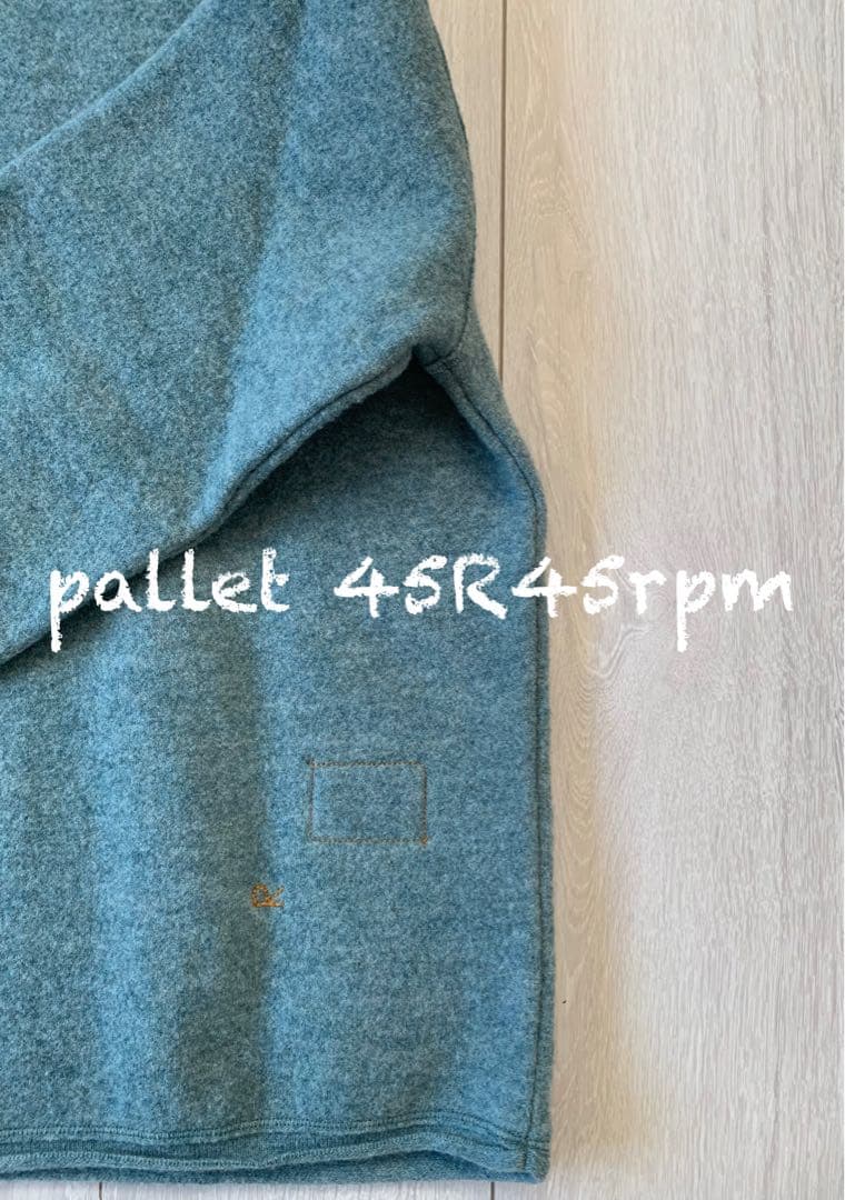 45R45rpm フロート縮絨のタートルネック