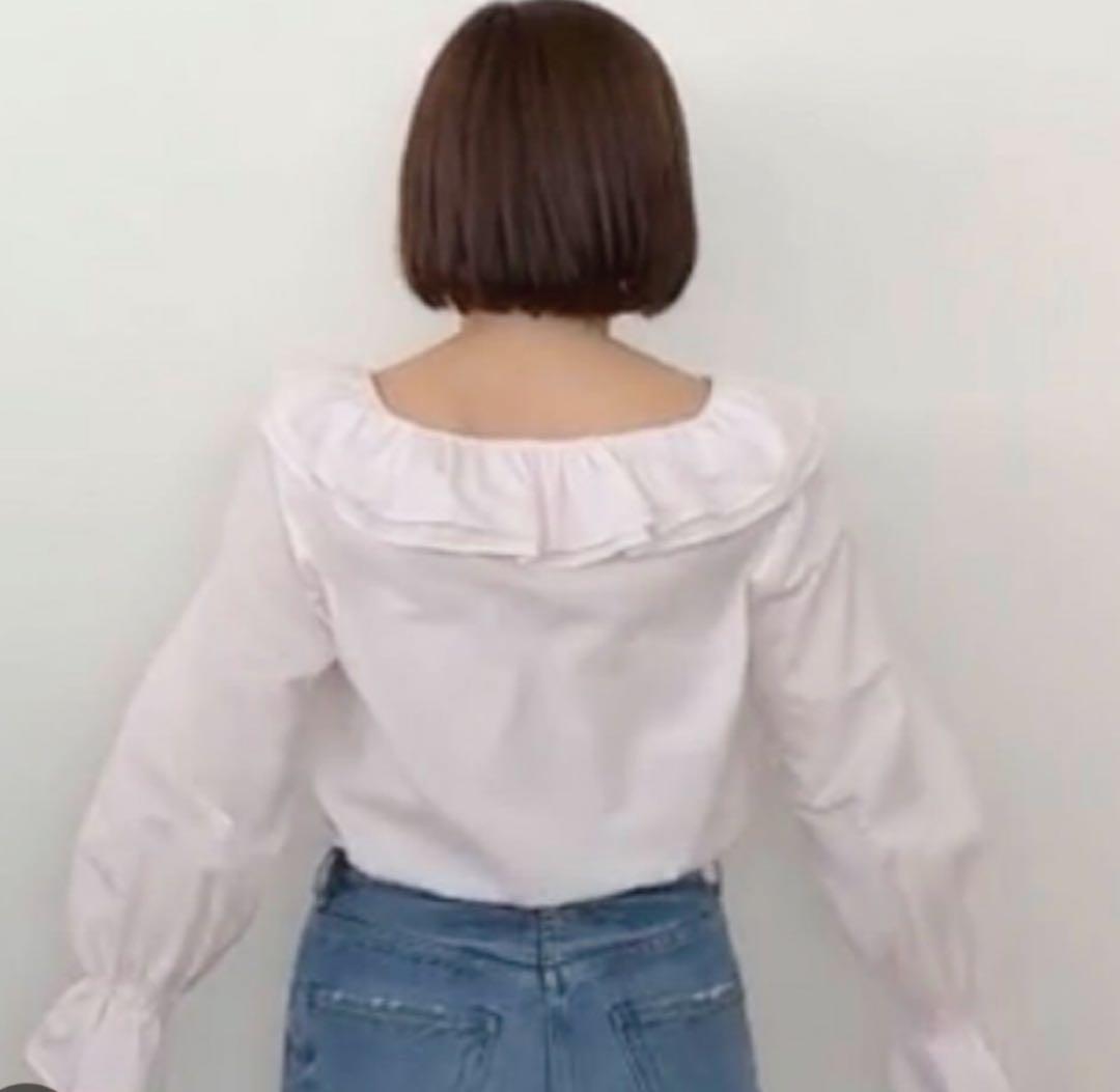 ✨新品未使用✨OHGA✨ラッフルショルダーブラウス✨ホワイト♡完売品♡翌日発送♡