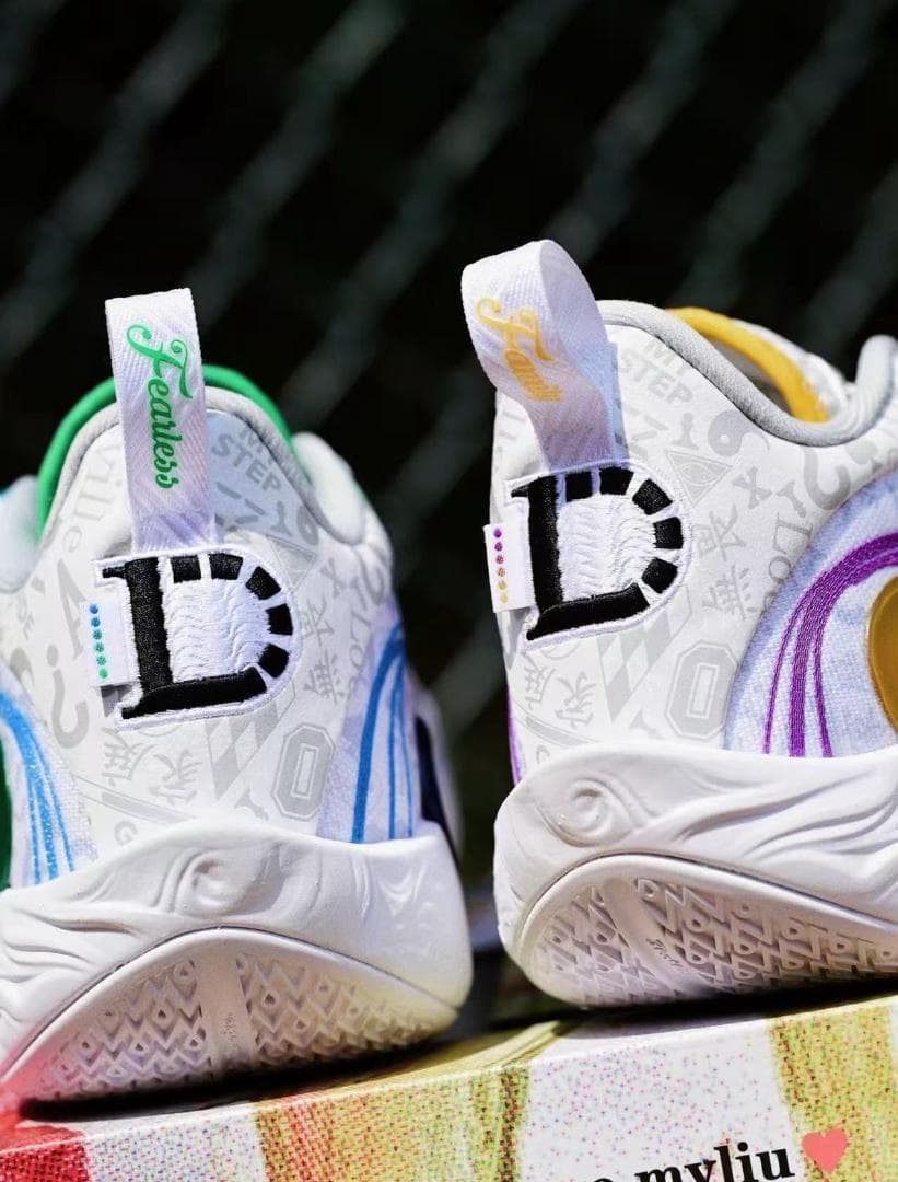 リーニン WOW The Dlo1 キャリア US 10.5 フォロー割