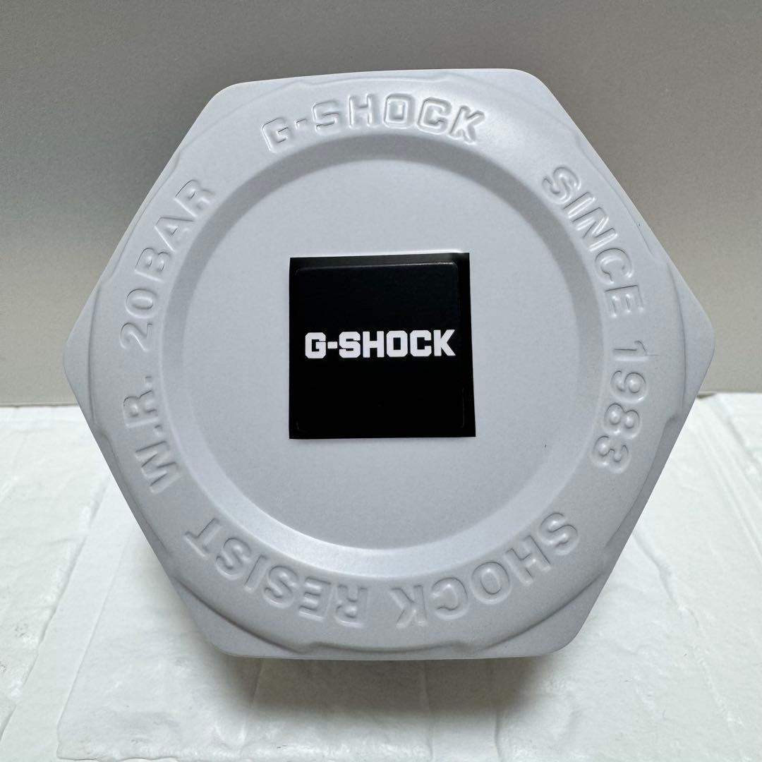 新品　最終値下げ　CASIO G-SHOCK 腕時計 GMA-S2100-4A