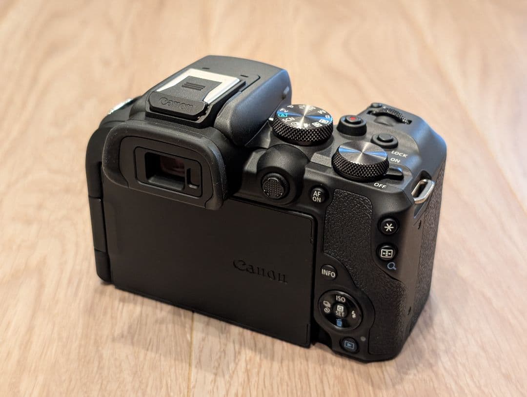 Canon EOS R10ボディ