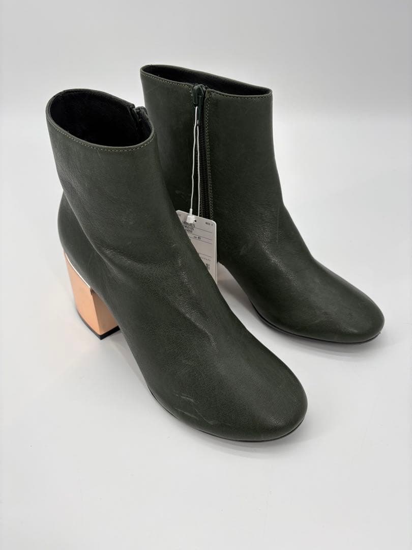 MM6 Maison Margiela レザー ショートブーツ