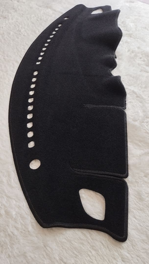 ZC33S専用 Sunland ダッシュボードマット　美品　サンランド