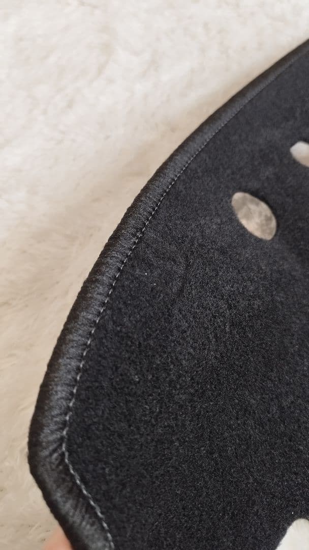 ZC33S専用 Sunland ダッシュボードマット　美品　サンランド