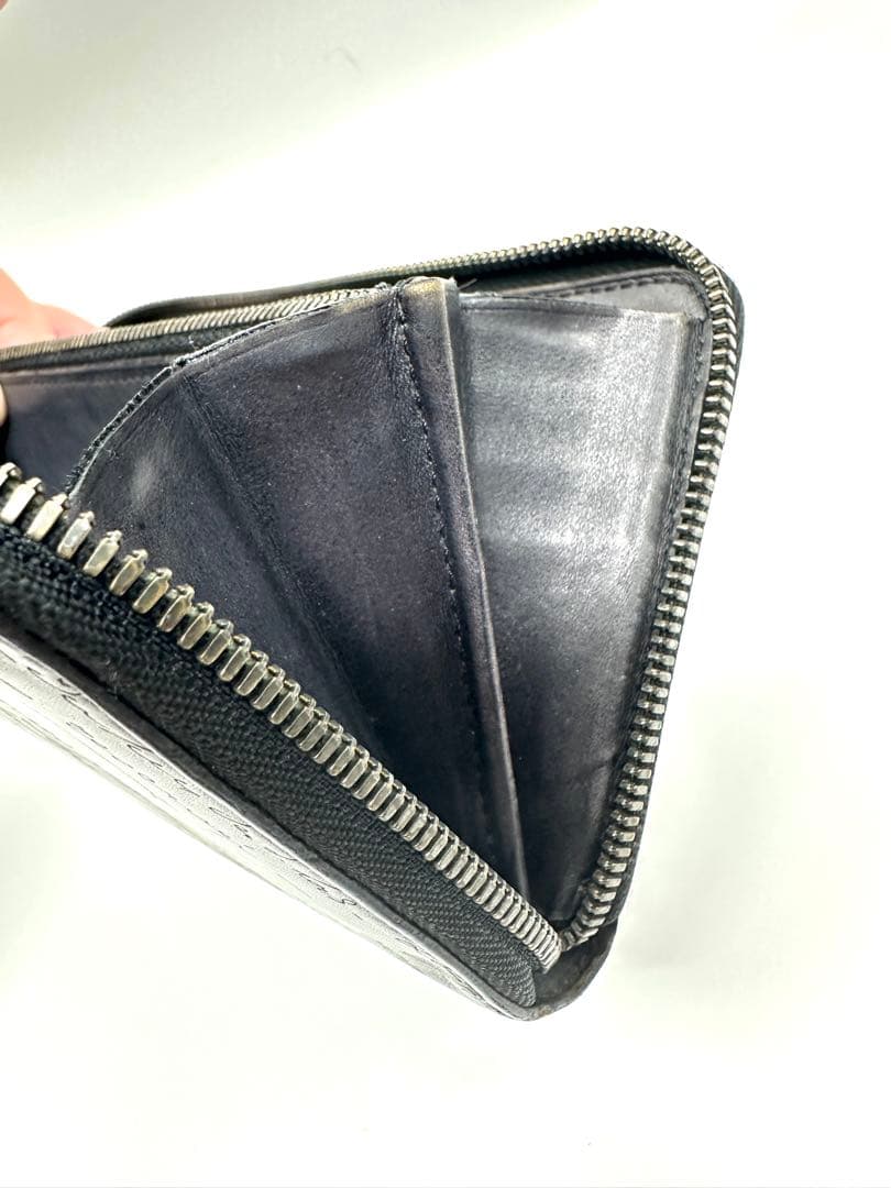ベルルッティ カリグラフィー ラウンドジップ 長財布